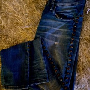 BlankNYC studded stretch skinny jeans dark wash 25/2